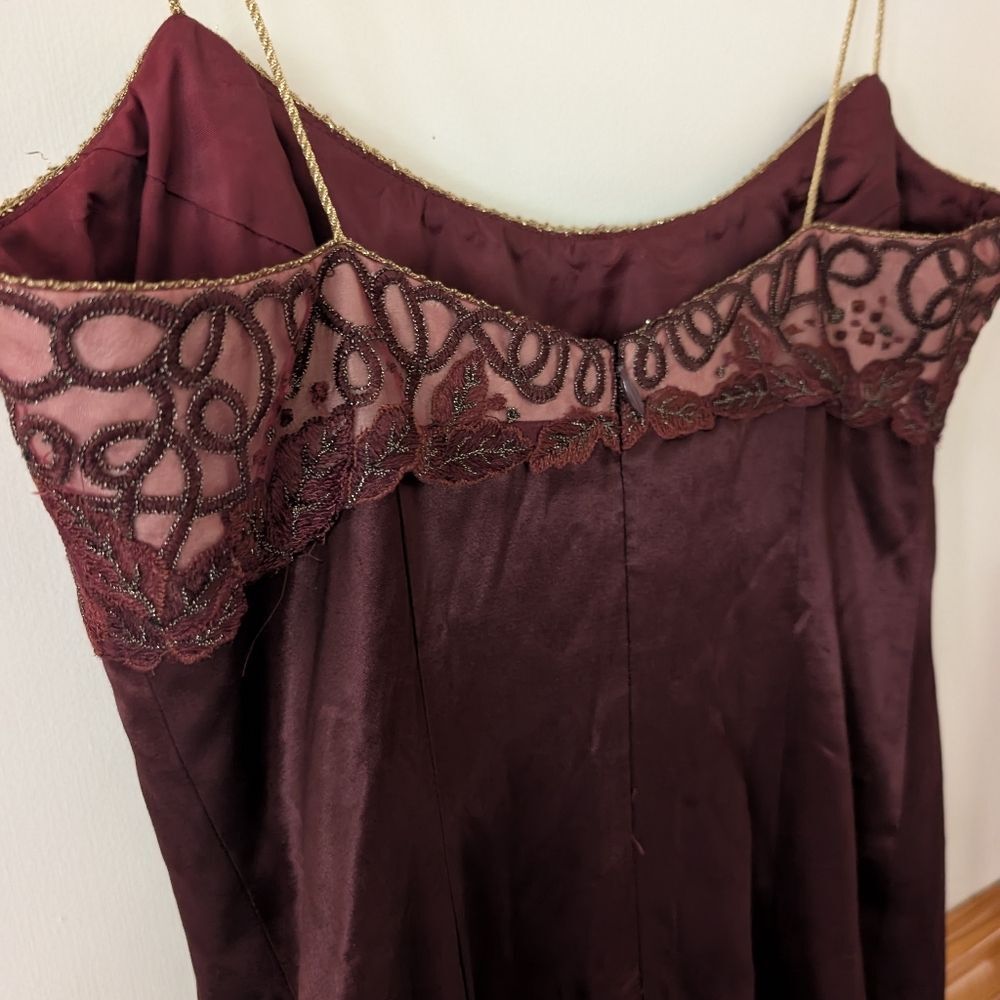 Vintage Laundry By Shelli Segal 1995 Embroidered Leaf Formal Burgundy Dress 10 - Picture 11 of 15